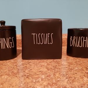 Rae Dunn Bathroom Set